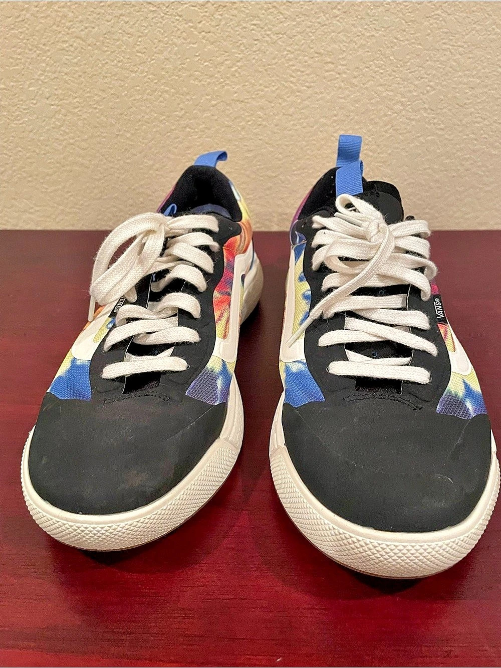 Vans UltraRange EXO Tie-Dye Abstract Sneakers US 10.5
